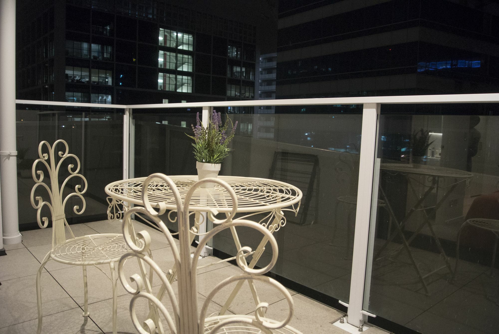 Brand New Apartment With Pool & Gym Auckland Exterior photo